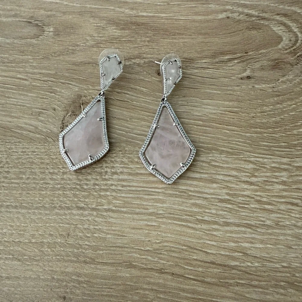Kendra Scott Rose Quartz Drop Earrings - Picture 1 of 2